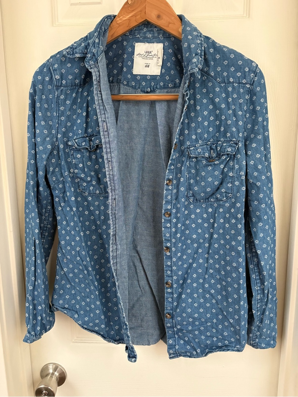 H&M Light Blue Printed Denim Button-Down Shirt